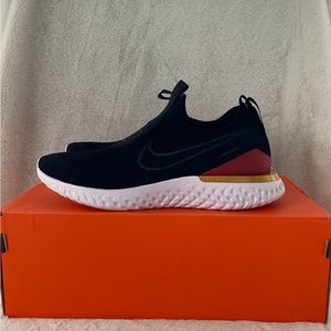 Women’s Nike Epic Phantom React Flyknit